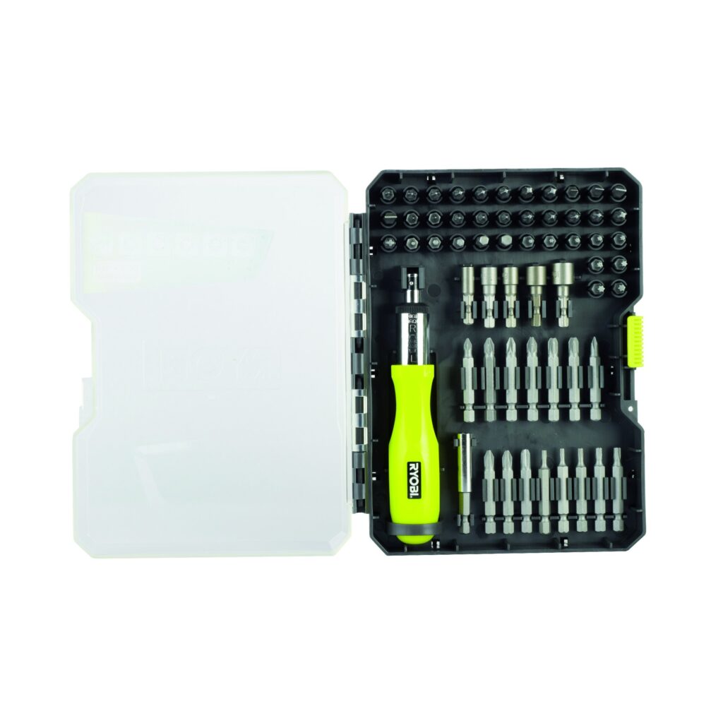 Des idées plein la tête ? Profitez de l&rsquo;offre exceptionnelle sur le coffret de 5 outils RYOBI à 480 € chez Leroy Merlin (au lieu de 800 €) pour donner un coup de fouet à votr
